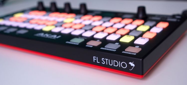 AKAI FIRE FL Studio Kontrol Cihazı