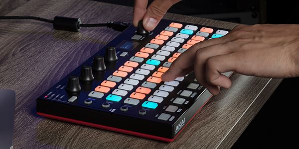 AKAI FIRE FL Studio Kontrol Cihazı