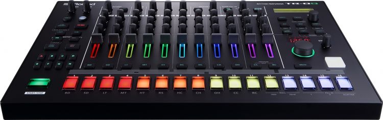 ROLAND TR-8S Ritim Performans Enstrümanı