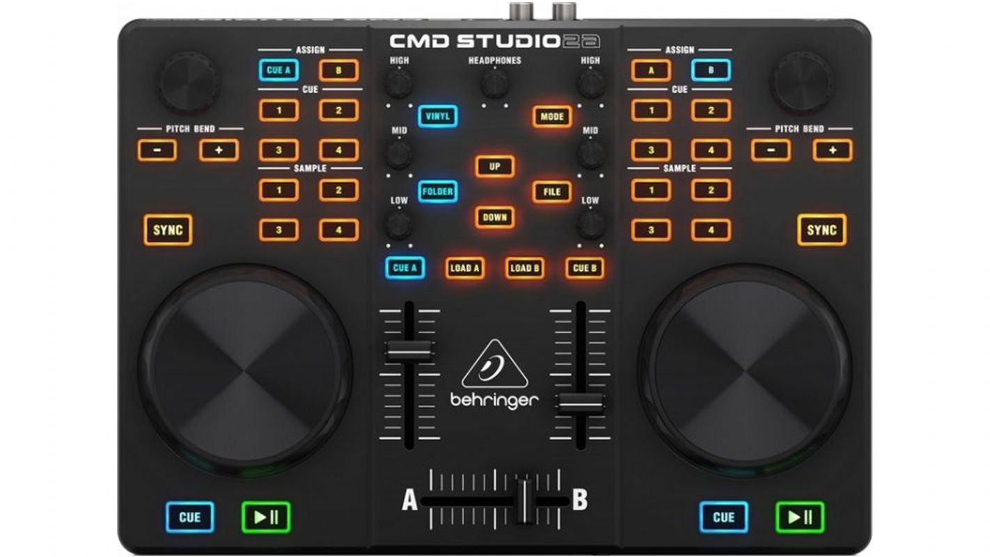 CMD Studio 2A DJ Kontrol Ünitesi