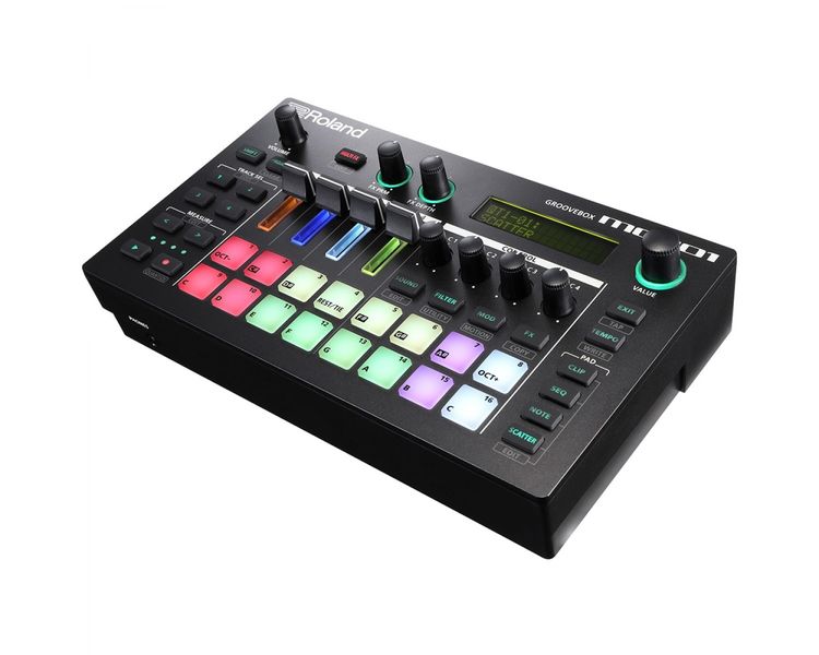 ROLAND MC-101 Aira Groovebox